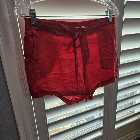 Sadie Robertson shorts size 7 - Picture 2 of 9